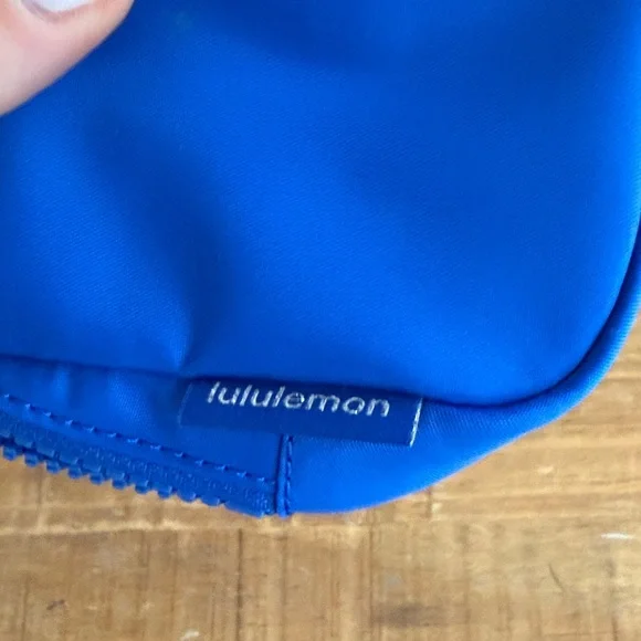 lululemon athletica Everywhere Belt Bag - Picture 6 of 6